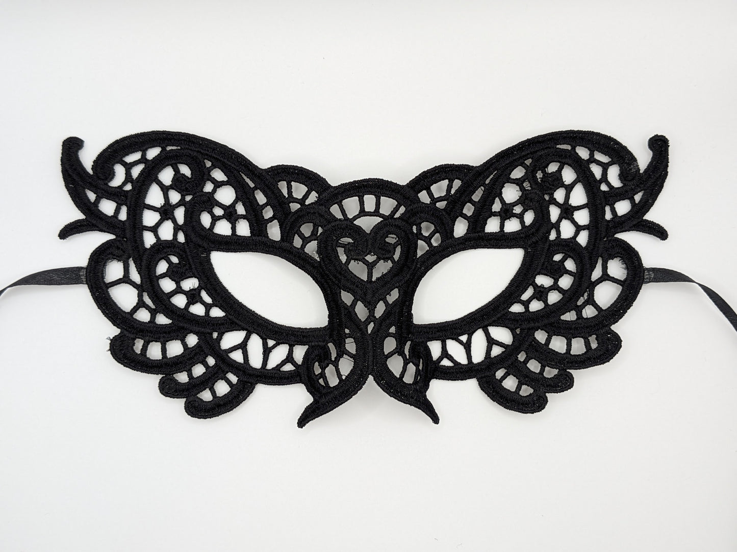 Heart - Embroidered Lace 4