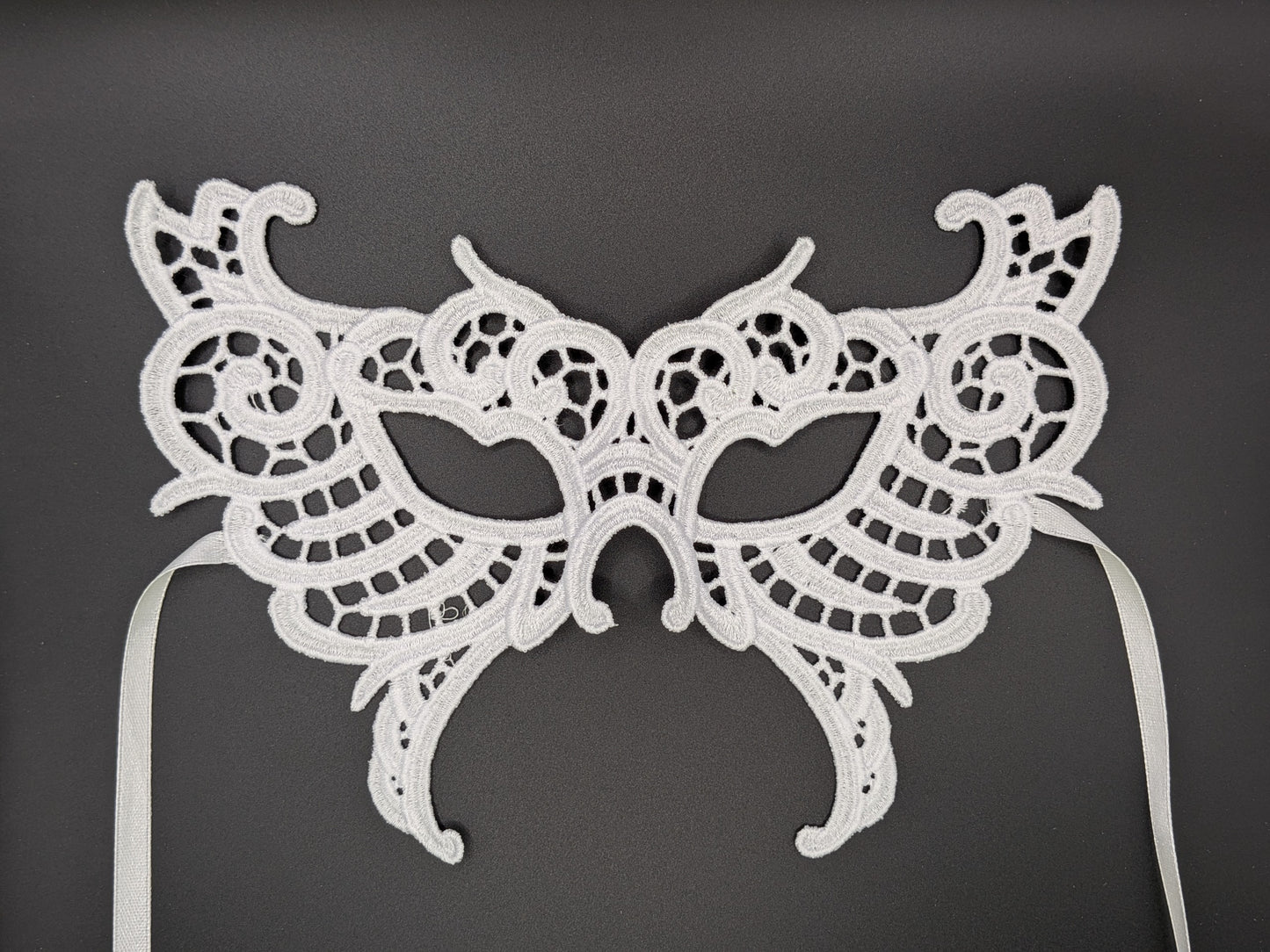 Hawk - Embroidered Lace 9