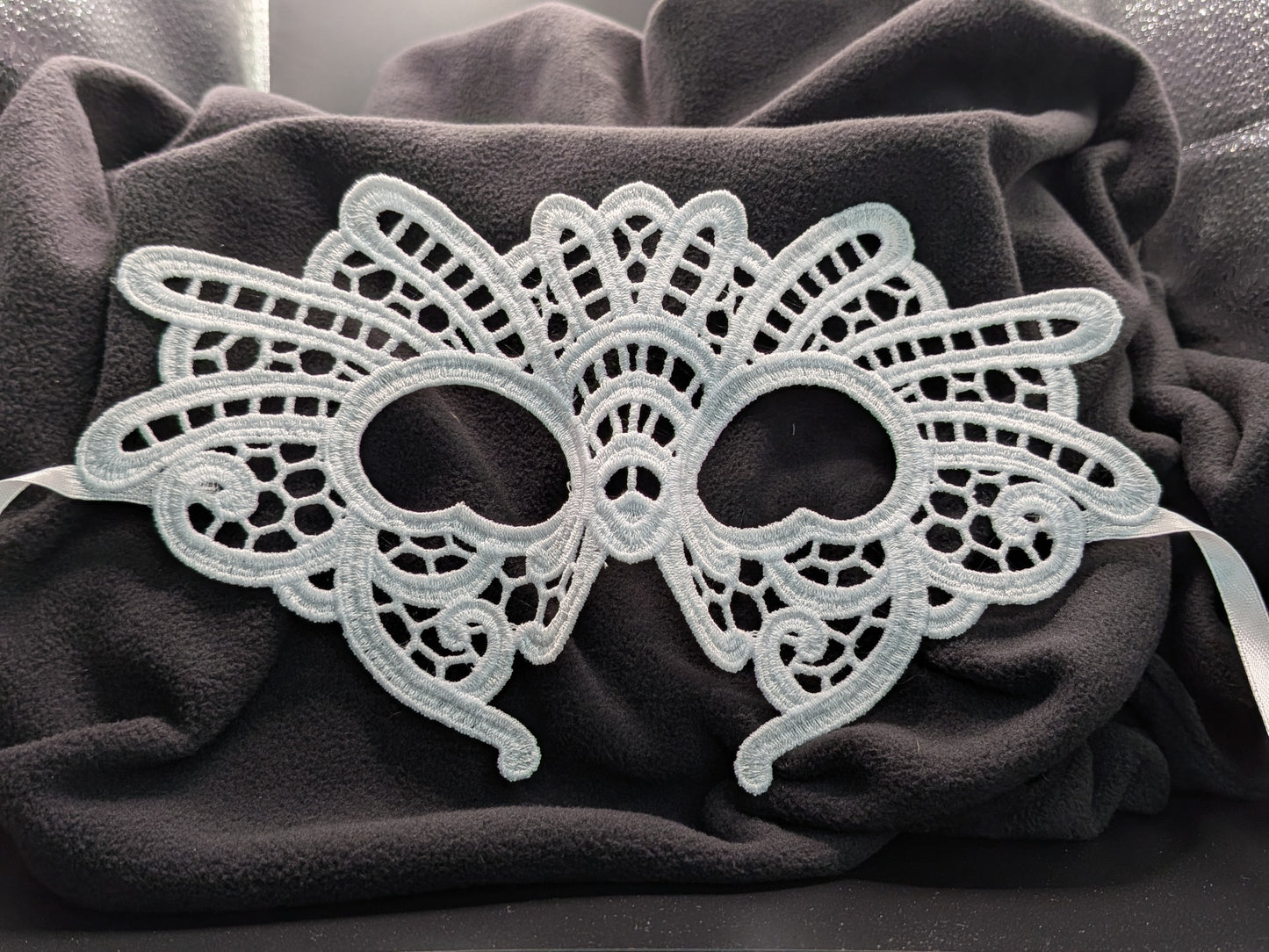 Bee - Embroidered Lace 12