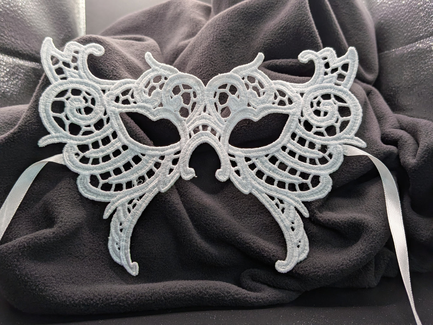 Hawk - Embroidered Lace 9